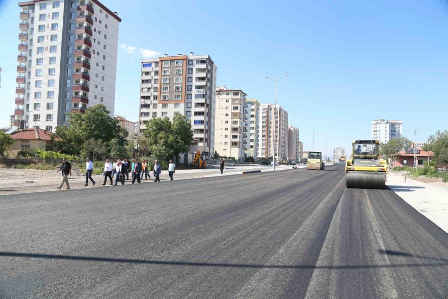 60 Milyon Tl’lik Yolda Sona Yaklaşıldı