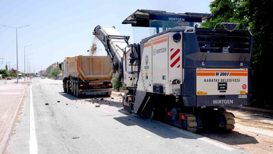 Karatay’da Yol Ve Asfalt Seferberliği Sürüyor