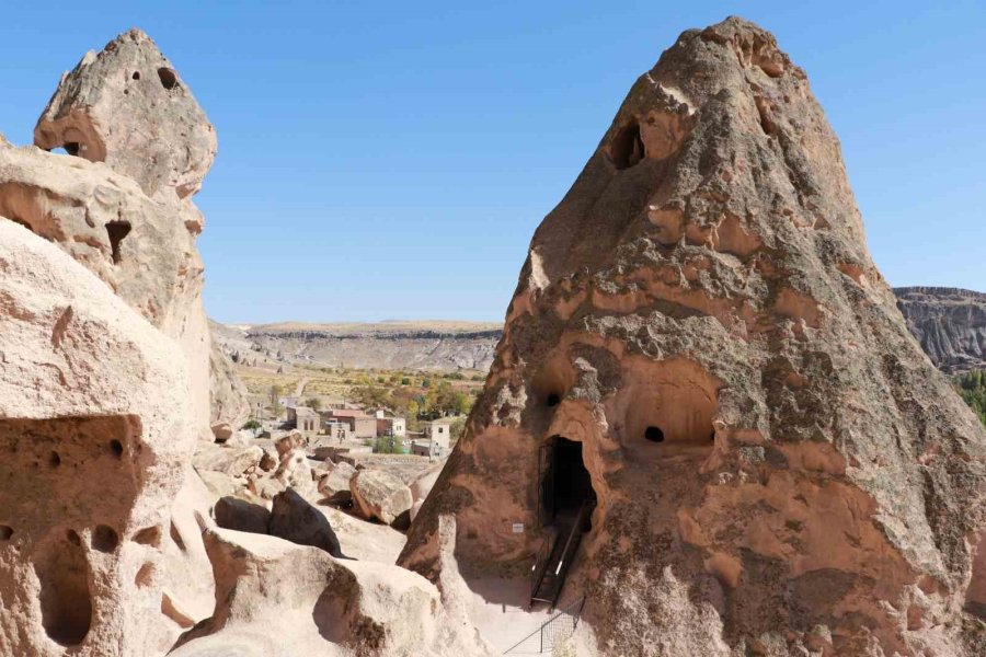 Selime Katedrali İhtişamıyla Yerli Ve Yabancı Turistleri Cezbediyor