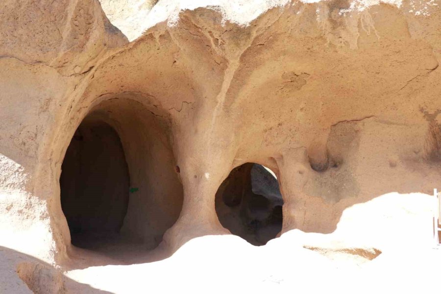 Selime Katedrali İhtişamıyla Yerli Ve Yabancı Turistleri Cezbediyor