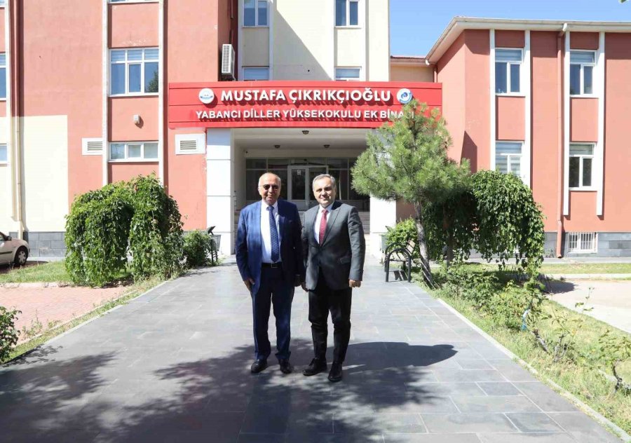 Erü’ye Hayırsever Desteği