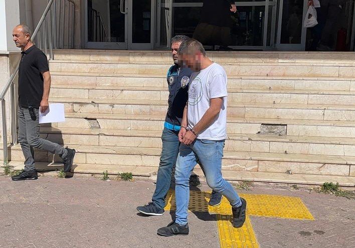 Sosyal Medyada Sahte İlanla Toki Dairelerini Satan Dolandırıcılar Yakalandı