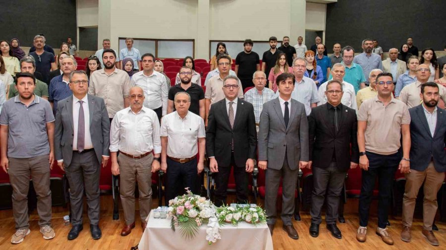 ‘kop İle Yerli Ve Milli Mor Havuç Islahı Projesi’nin Kapanış Programı Gerçekleştirildi