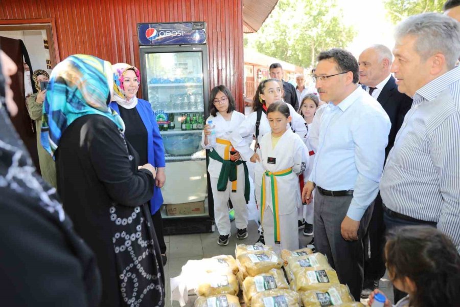Vali Gökmen Çiçek, ’şelaleler Diyarı’ Yahyalı’da