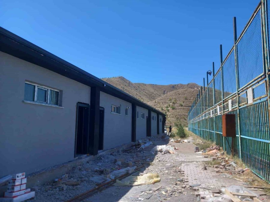 Belsin Spor Tesislerinde Sona Doğru