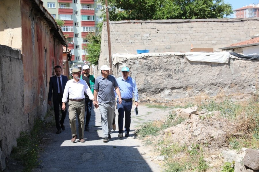 Başkan Çolakbayrakdar; “hemşehrilerimin Keyif Alacağı Bir Kocasinan İnşa Ediyoruz”