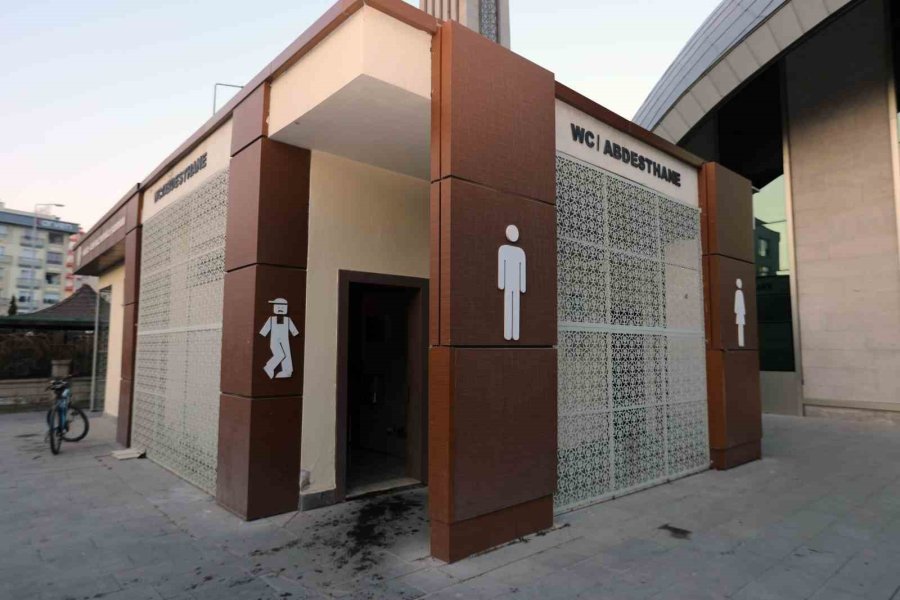 Cami Tuvaletinden Musluk Çalanlara 7 Yıl 6 Ay