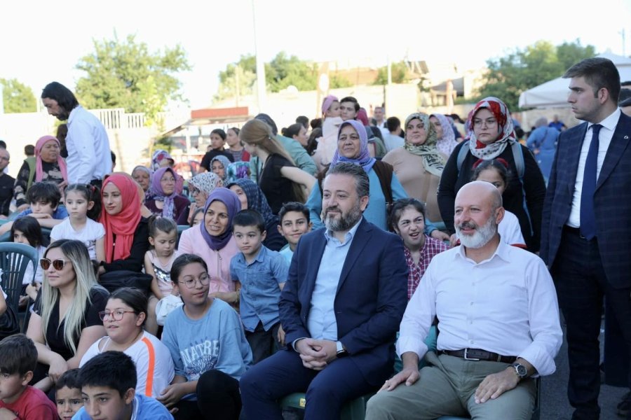 Başkan Çolakbayrakdar: Çocukların Yüzlerini Gülümsetmek İçin Çalışıyoruz"