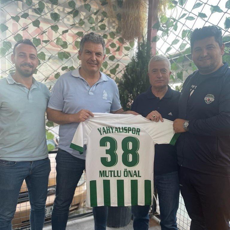 Yahyalıspor Yeni Transferleri İle Bir Araya Geldi