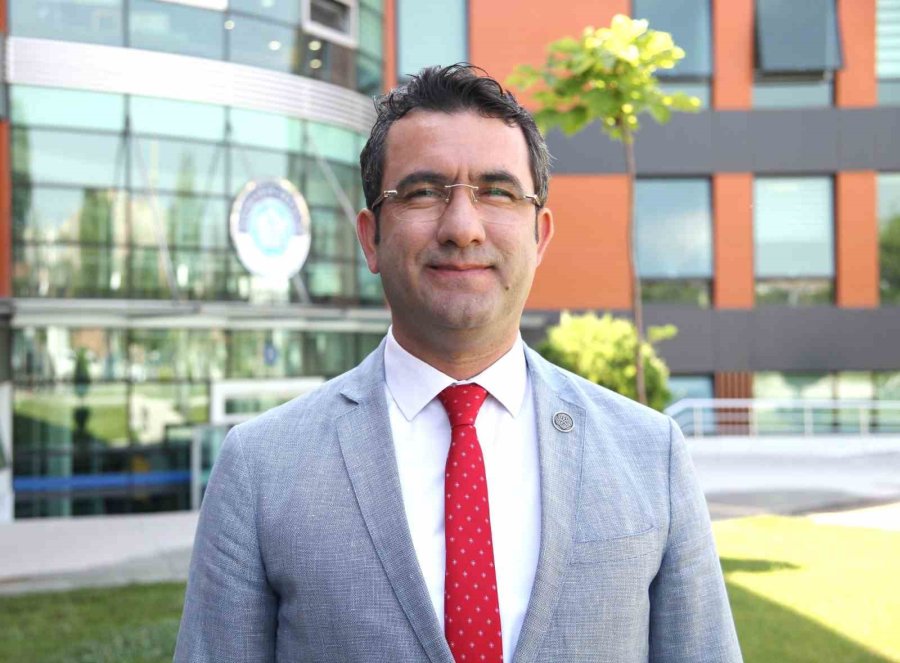 Uzmanından Doğru Üniversite Tercihi Uyarısı