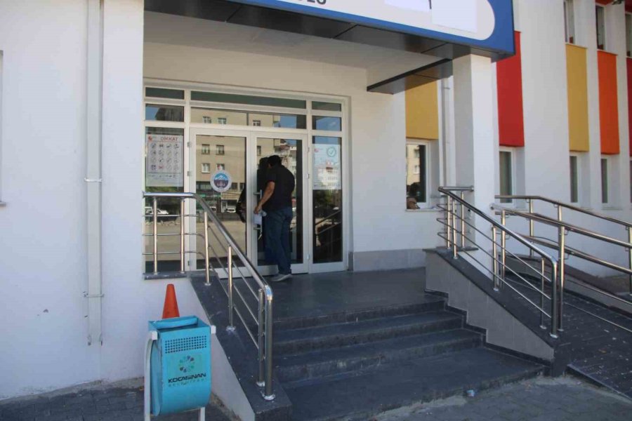 1 Dakika İle Sınavı Kaçırdı