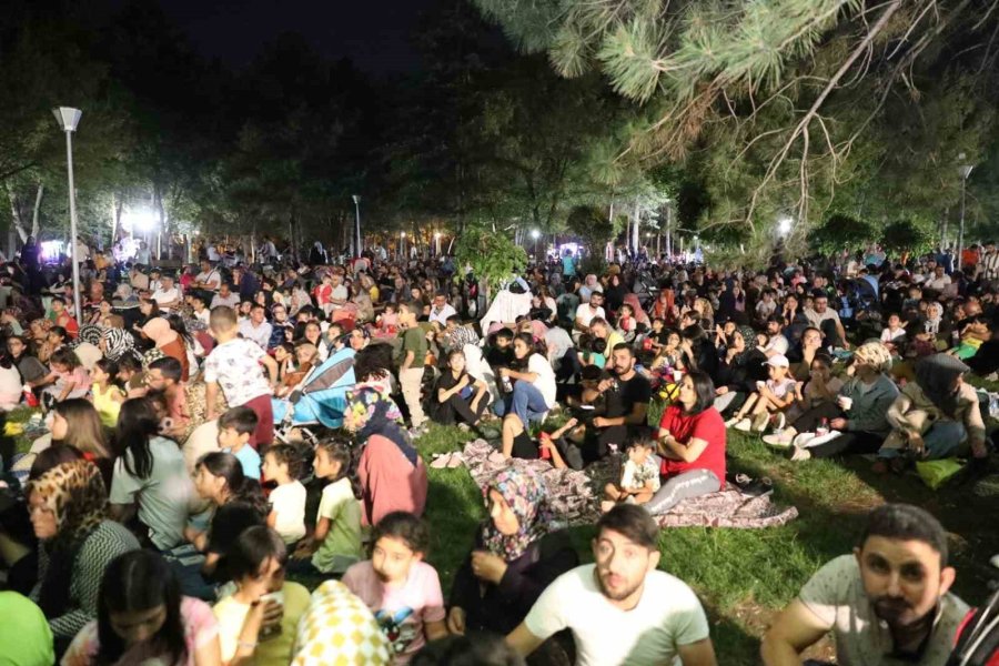 Açık Hava Sinemaya Günleri Belsin Ve Kazım Karabekir İle Devam Etti