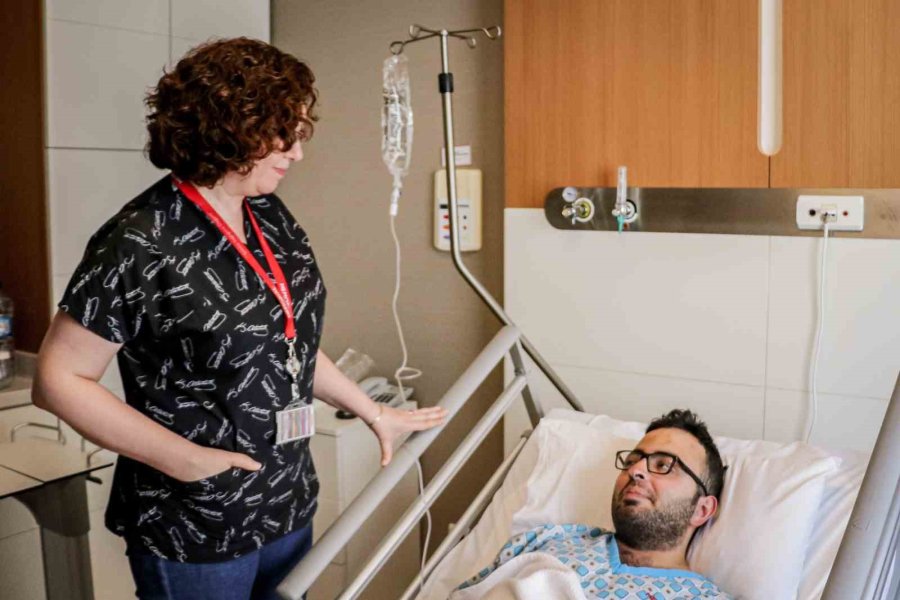 İnşaat İşçisi Babasının Yanında İşe Başlayan Genç Sıcak Çarpmasıyla Komalık Oldu