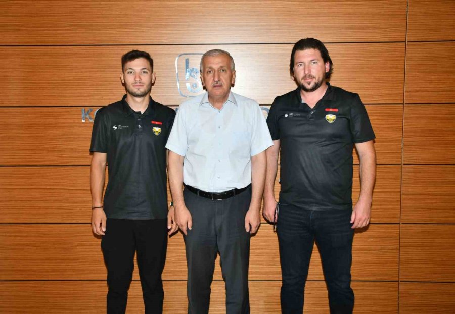 Kso Başkanı Büyükeğen Avrupa İkincisi Olan Bisikletçiyi Ödüllendirdi