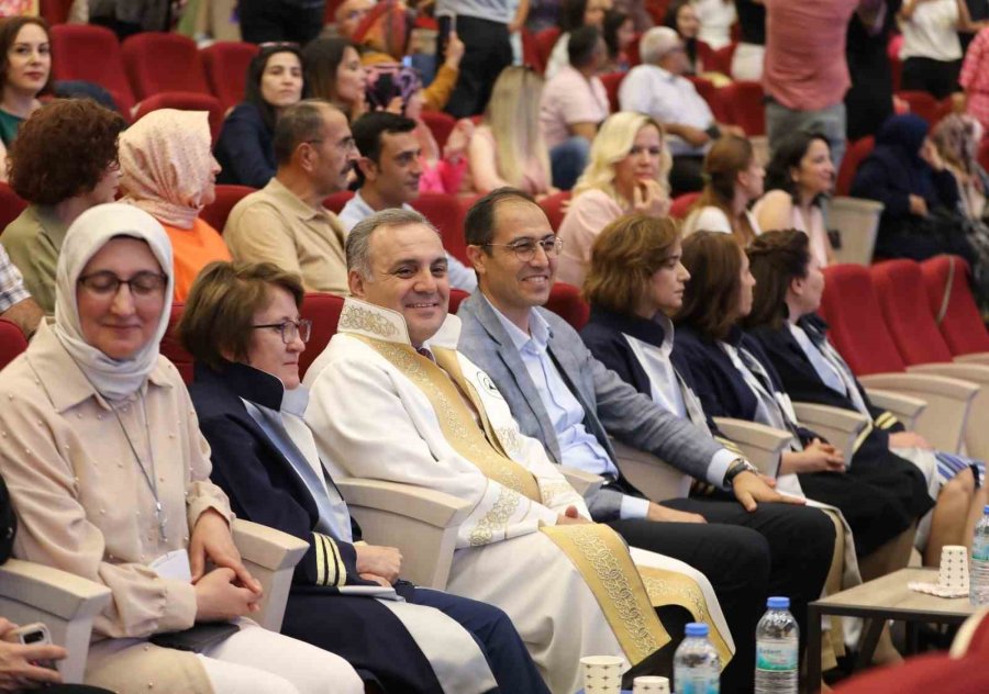 Erü Sağlık Bilimleri Fakültesi’nden 278 Öğrenci Mezun Oldu