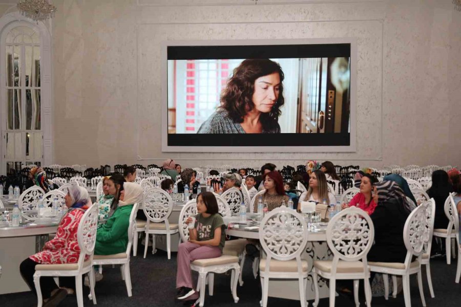 Bu Film Kadınlara Güç Verdi