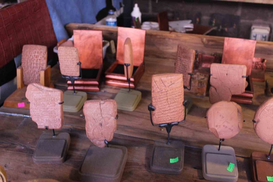 6 Bin Yıllık Tarih Ellerinde Şekilleniyor