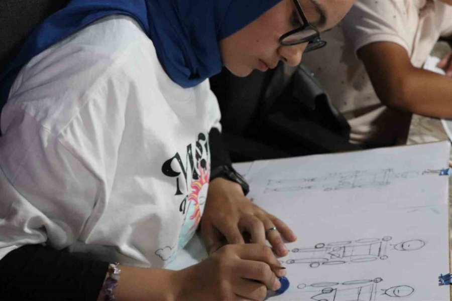 Karakalem Kursu Yoğun İlgi Görüyor