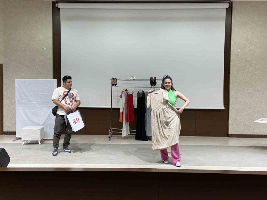 Trsm Hastalarından Tiyatro Gösterisi