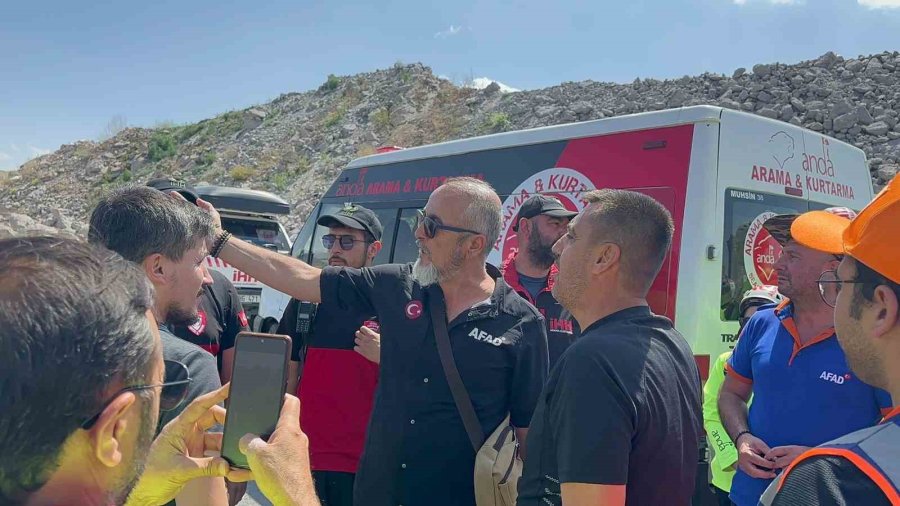 5 Gündür Kayıp Olan Genç Her Yerde Aranıyor