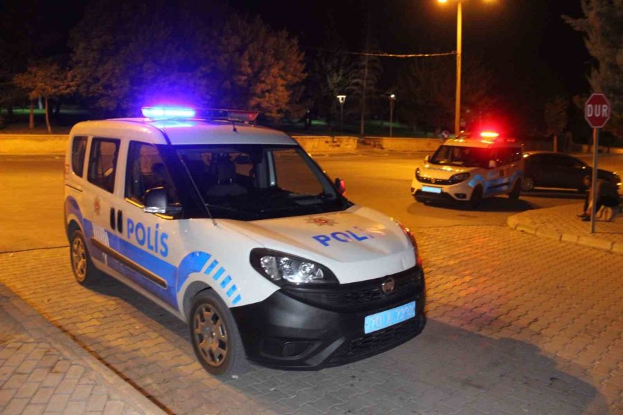 Uykudan Uyandırılan Genç, Evinin Kapısında Öldürüldü