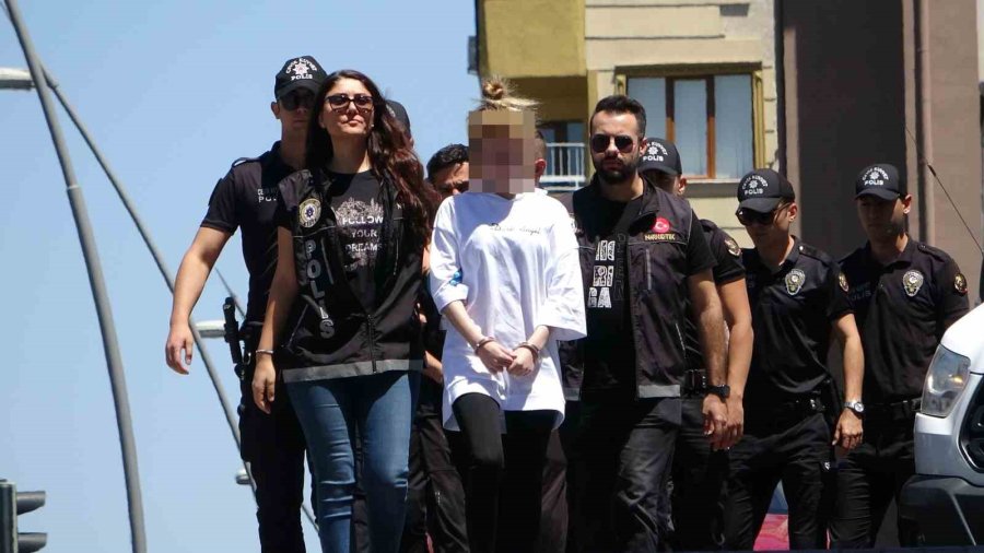 Kayseri’de Uyuşturucu Tacirlerine Darbe: 17 Gözaltı