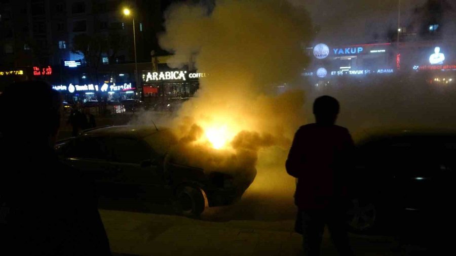 Araca Takılan Aksesuarlar Yangın Riskini Artırıyor