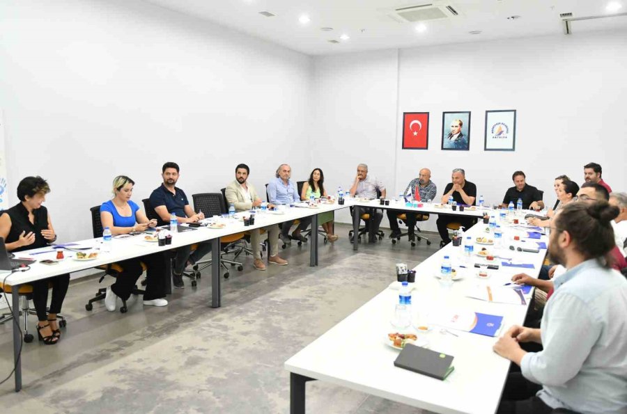 Başkan Uysal: “assim, Siyaset Üstü Bir Yaklaşım”