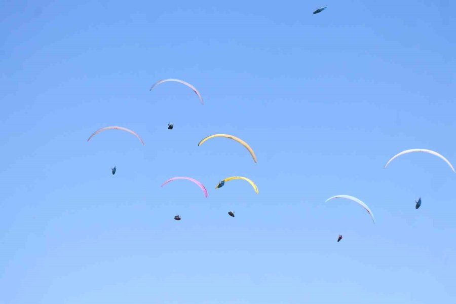 Yamaç Paraşütü Dünya Şampiyonası, Hasan Dağı’nda Başladı