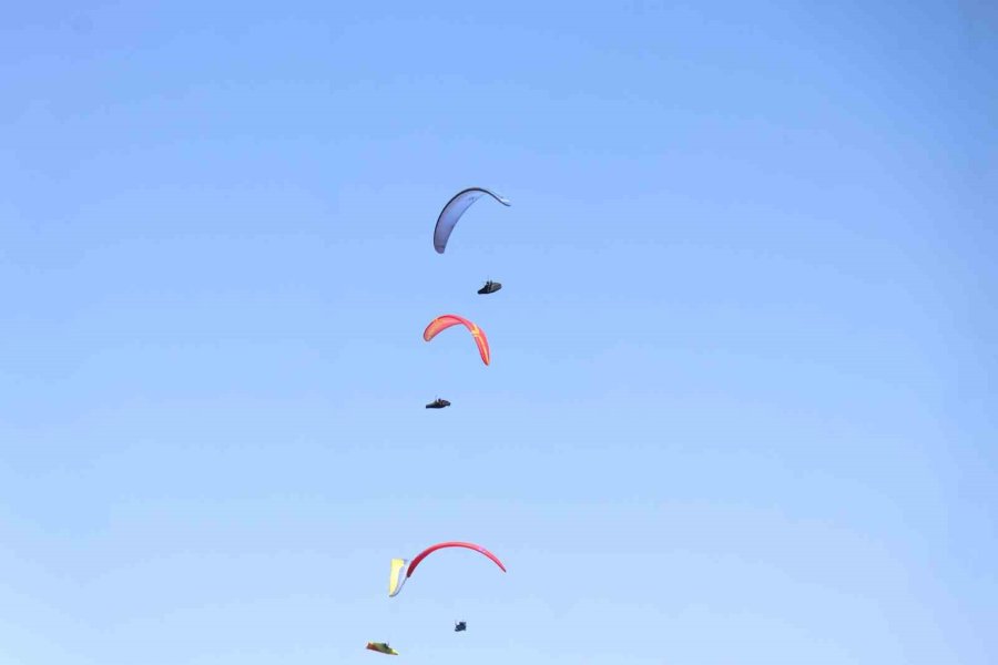 Yamaç Paraşütü Dünya Şampiyonası, Hasan Dağı’nda Başladı