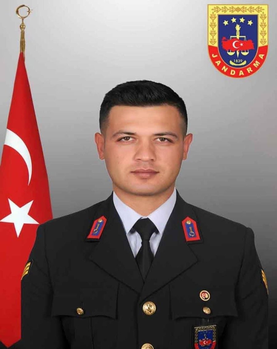 Afyonkarahisar’da Şehit Olan Jandarma Astsubay Tatlı Memleketine Gönderildi
