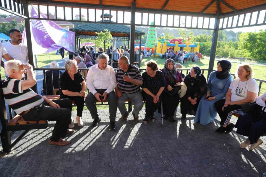 Güzelköy Sakinleri Mahalle Bulıuşması’nda Bir Araya Geldi