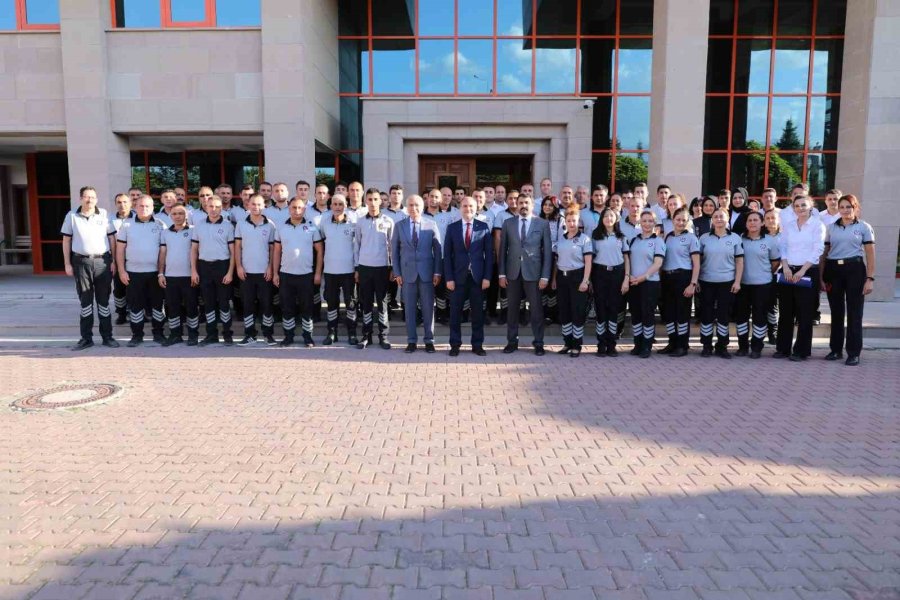 Üniversitede İşçilerin Yüzünü Güldüren Zam