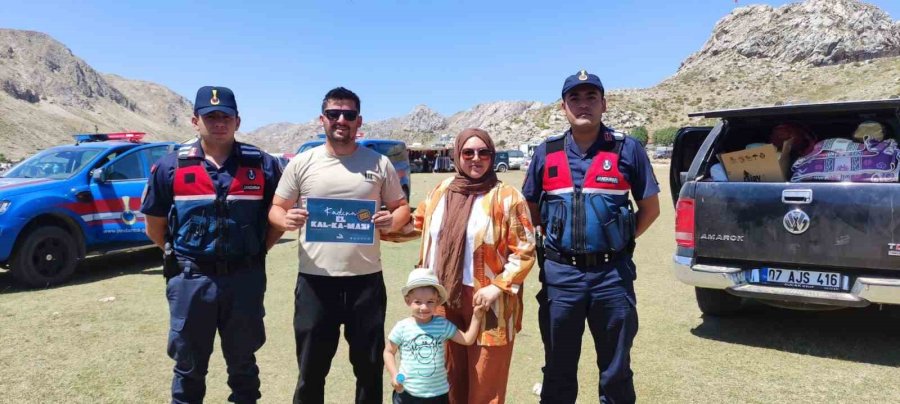 Jandarma Şenlikte “kadına Şiddette” Dikkat Çekti