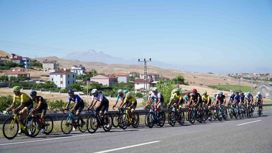 Uluslararası Yol Bisikleti Yarışları’nda Kayseri Tam Not Aldı