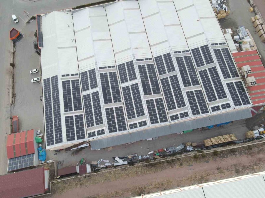 Güven: "güneş Enerjisi Gelecek Nesiller Ve Dünya İçin Çok Önemli Bir Konumda"