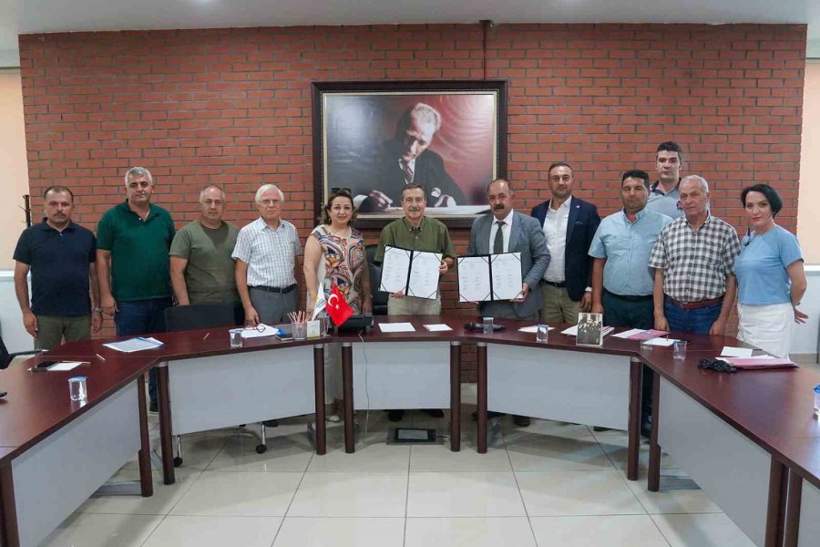 Tepebaşı’nda Toplu İş Sözleşmesi Sevinci