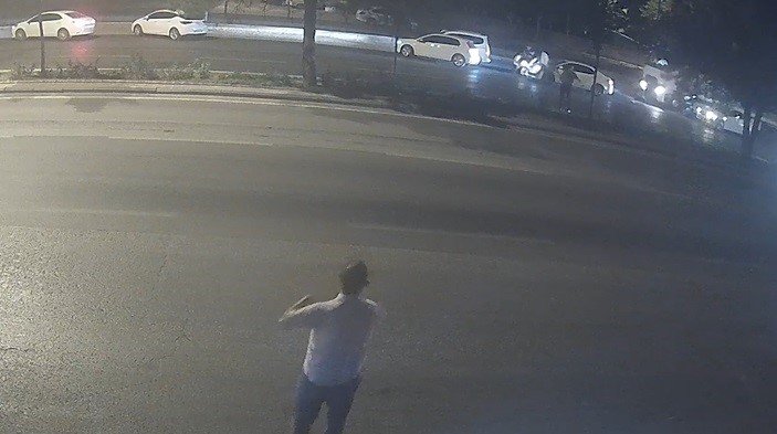 Karı Kocanın Uyuşturucu Teslimatına Operasyon Anı Kamerada