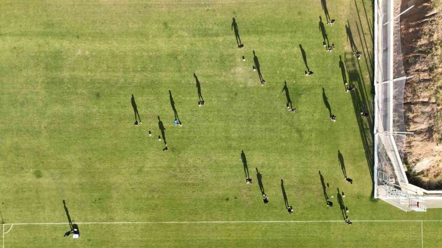 Erciyes Yüksek İrtifa Kamp Merkezi Takımları Ağırlamaya Devam Ediyor