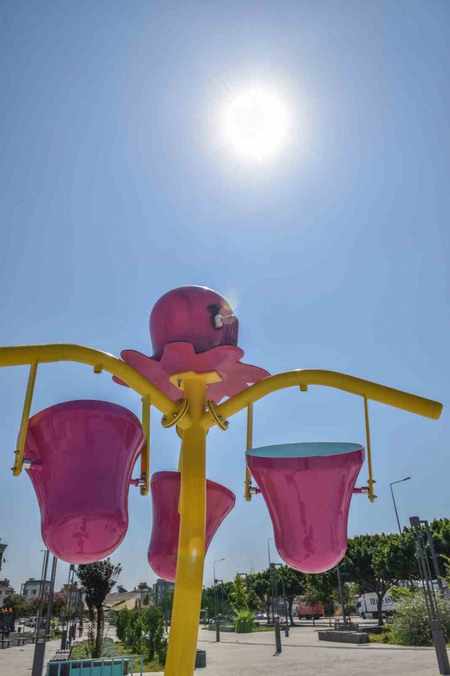 Kepez’de Çocuklara Su Oyun Parkı Yapılıyor