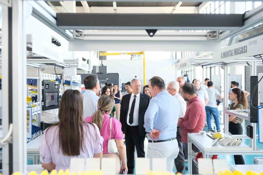 Kariyer Merkezi İle Mtosb İş Birliğine Hazırlanıyor