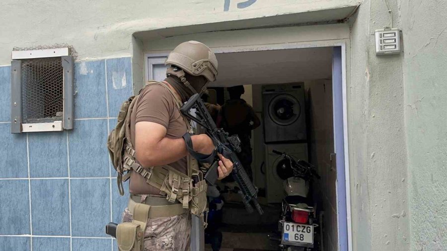 Mersin’de Uyuşturucu Satıcılarına Şafak Operasyonu: 37 Gözaltı Kararı