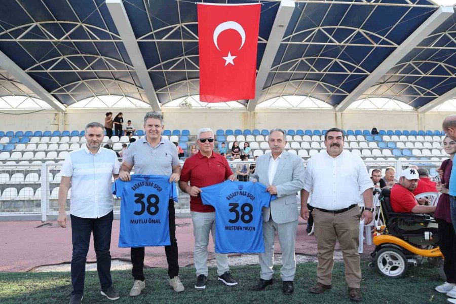 Başakpınar’da Yaz Spor Kurslarına Coşkulu Açılış