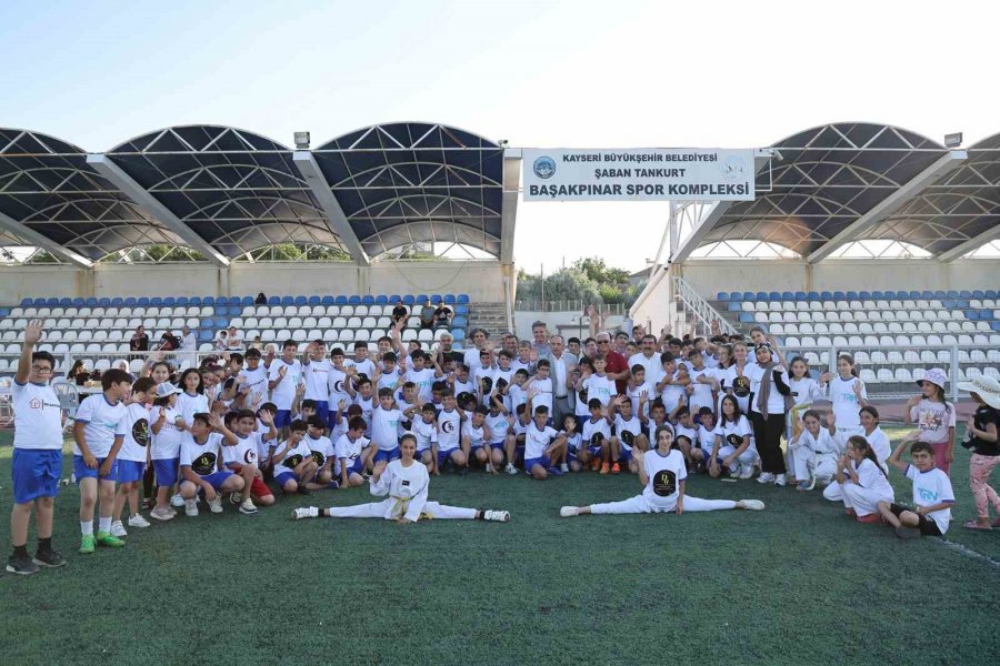 Başakpınar’da Yaz Spor Kurslarına Coşkulu Açılış