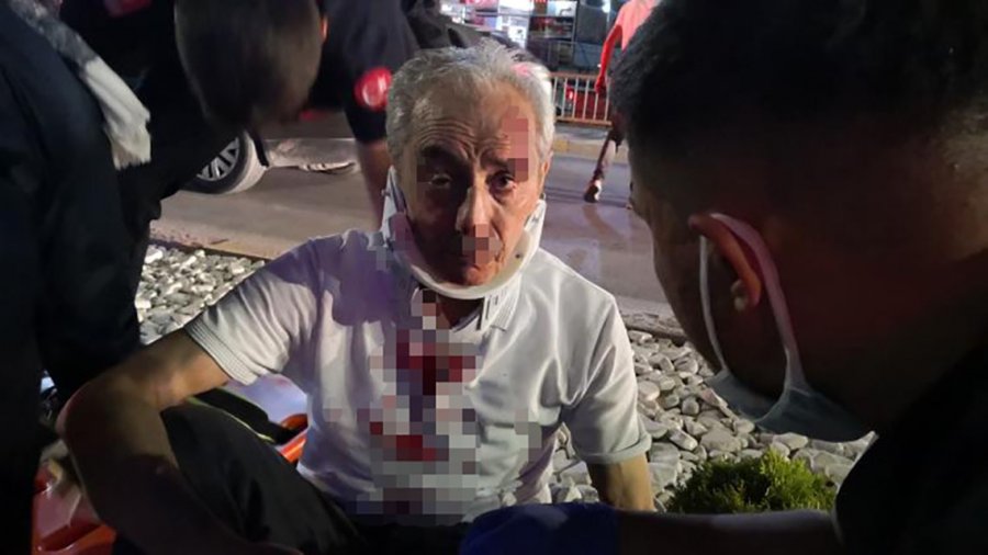 Aksaray’da Otomobilin Çarptığı Yaşlı Adam Ağır Yaralandı