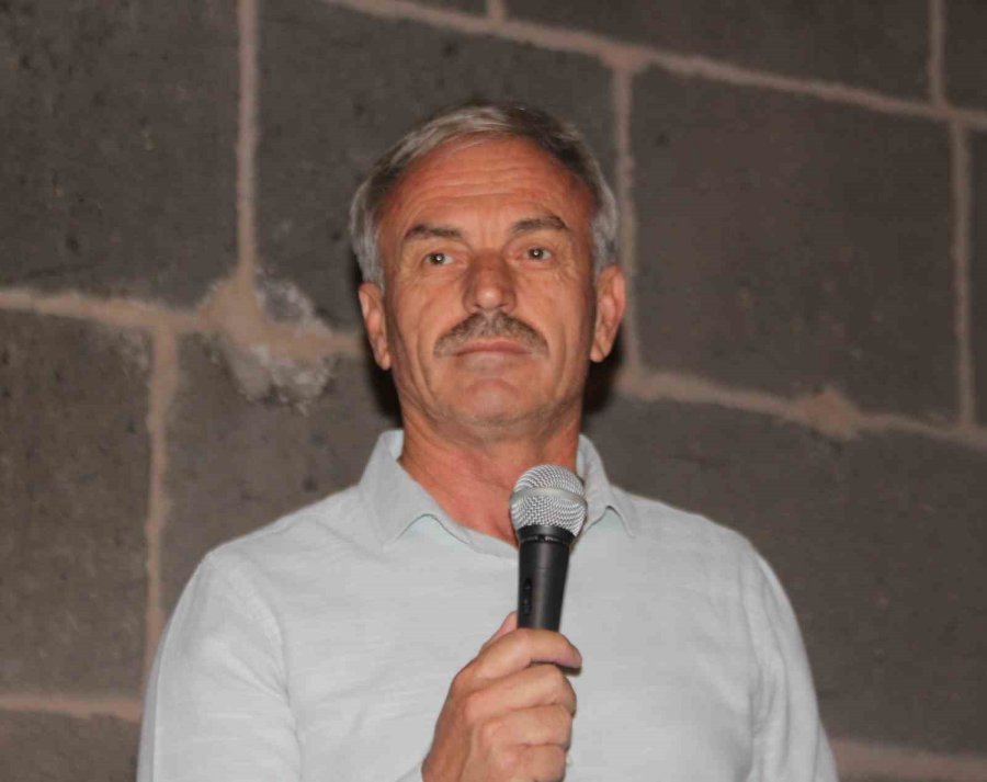 Fatih Sultan Mehmet Eğitim Ve Yardımlaşma Vakfı Yaz Kursu Kapanışı Yapıldı