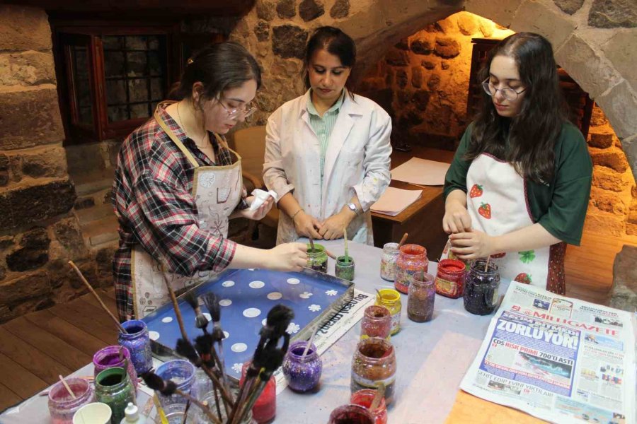 Kent Atölyesi’nde Vatandaş Ve Sanat Buluşuyor