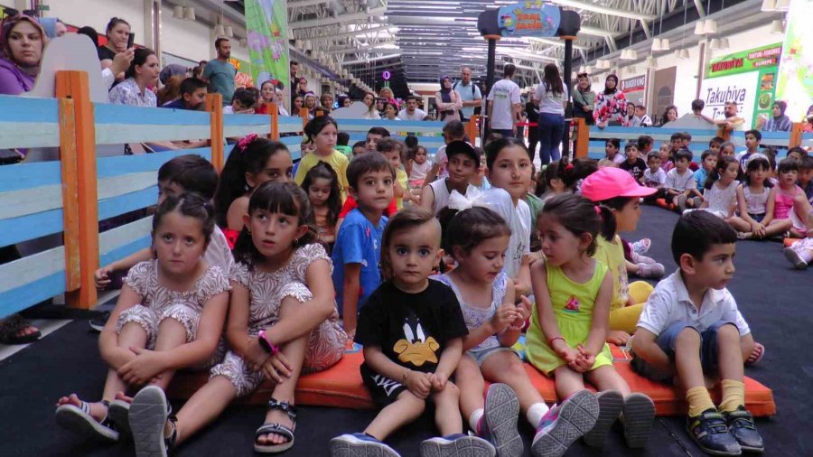 Kumsmall’da Hafta Sonu Yoğunluğu