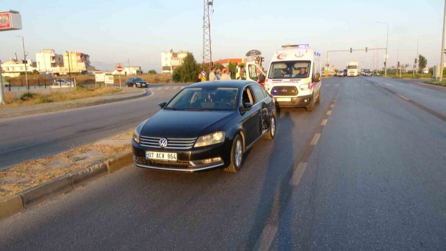 Tır İle Otomobilin Çarpıştığı Kaza Ucuz Atlatıldı