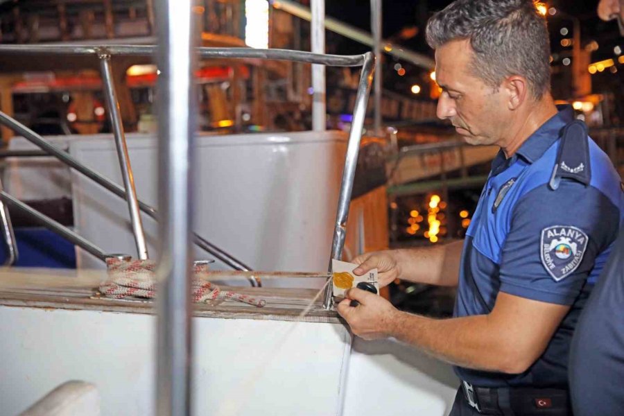 Alanya Belediyesi O Tekneleri Mühürledi, Ruhsatlarının İptali Gündemde
